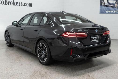 Dark Graphite Metallic 2026 BMW 530 xDrive