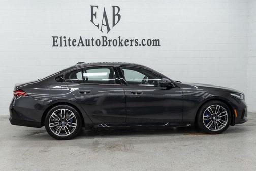 Dark Graphite Metallic 2026 BMW 530 xDrive