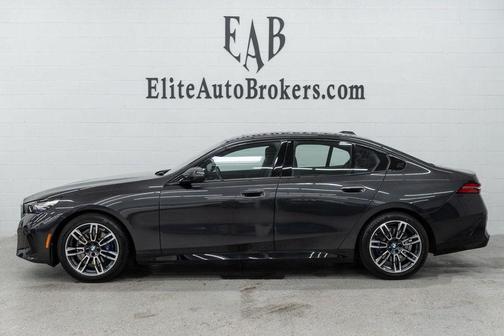 Dark Graphite Metallic 2026 BMW 530 xDrive