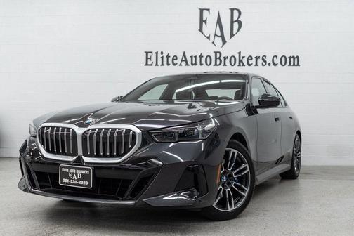 Dark Graphite Metallic 2026 BMW 530 xDrive