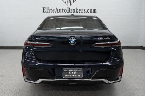 2024 BMW 740 i xDrive