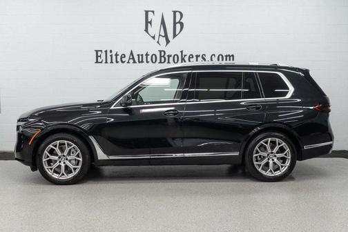 2025 BMW X7 xDrive40i