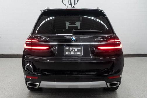 2025 BMW X7 xDrive40i