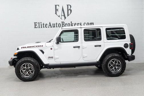 Bright White Clearcoat 2026 Jeep Wrangler Rubicon