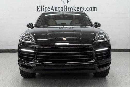 2023 Porsche Cayenne Platinum Edition