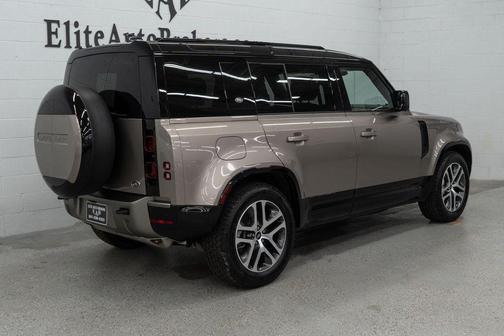 Lantau Bronze Metallic 2023 Land Rover Defender 110 X-Dynamic SE