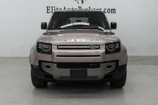 Lantau Bronze Metallic 2023 Land Rover Defender 110 X-Dynamic SE
