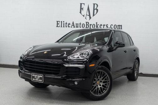 2017 Porsche Cayenne Platinum Edition