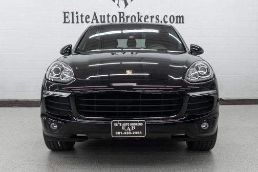 2017 Porsche Cayenne Platinum Edition