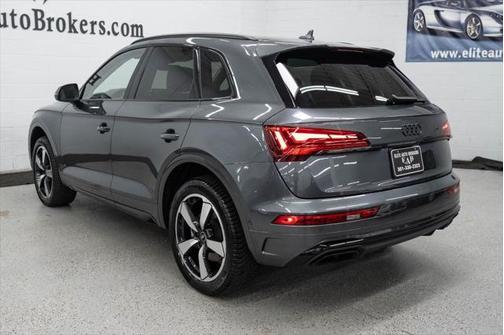 2022 Audi Q5 45 S line Prestige