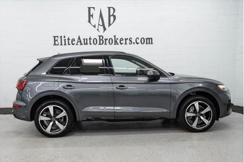 2022 Audi Q5 45 S line Prestige
