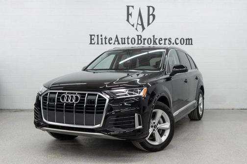 2023 Audi Q7 45 Premium Plus