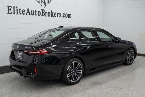 2024 BMW 530 i xDrive