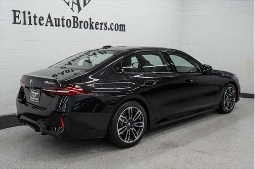 2024 BMW 530 i xDrive