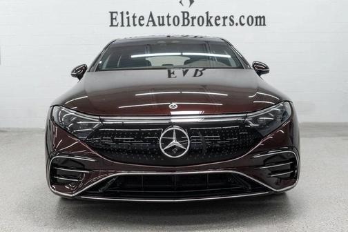 MANUFAKTUR Signature Rubellite Red Metallic 2024 Mercedes-Benz EQS 580 4MATIC