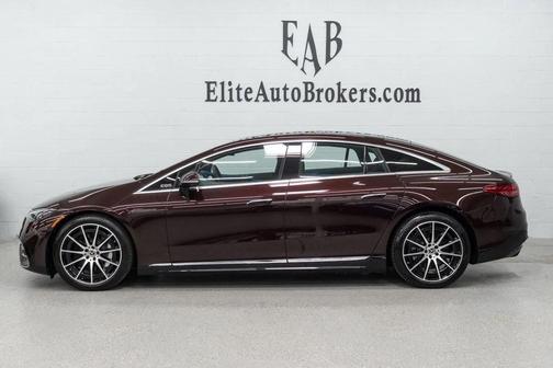 MANUFAKTUR Signature Rubellite Red Metallic 2024 Mercedes-Benz EQS 580 4MATIC