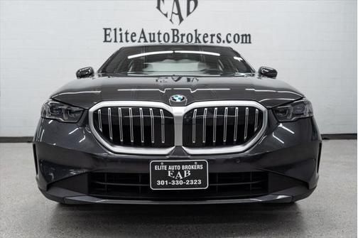 2024 BMW 530 i xDrive