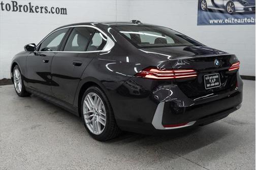 2024 BMW 530 i xDrive
