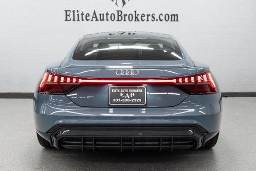 2023 Audi e-tron GT Premium Plus quattro