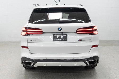 Mineral White Metallic 2025 BMW X5 xDrive40i