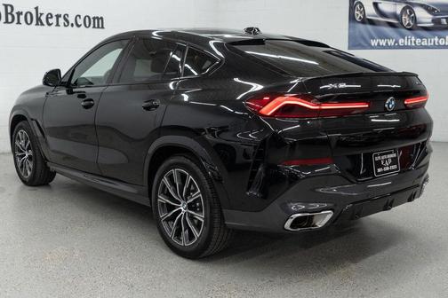 2025 BMW X6 xDrive40i