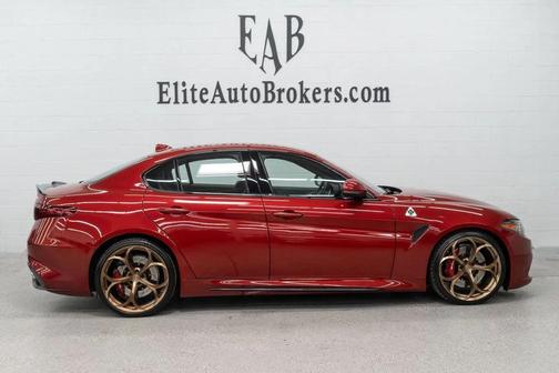 Rosso Alfa 2017 Alfa Romeo Giulia Quadrifoglio
