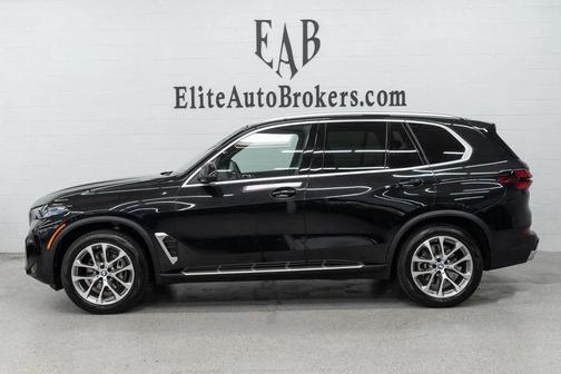 Black Sapphire Metallic 2026 BMW X5 xDrive40i