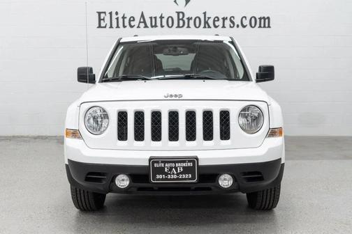 Bright White Clearcoat 2017 Jeep Patriot Sport