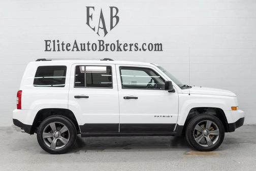 Bright White Clearcoat 2017 Jeep Patriot Sport