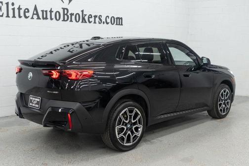 2025 BMW X2 xDrive28i