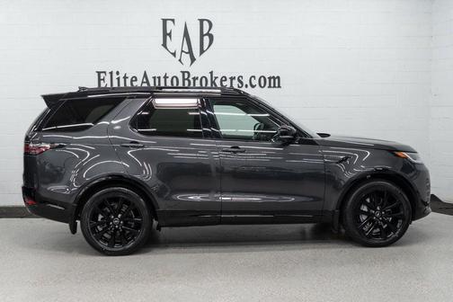 2023 Land Rover Discovery P300 S R-Dynamic