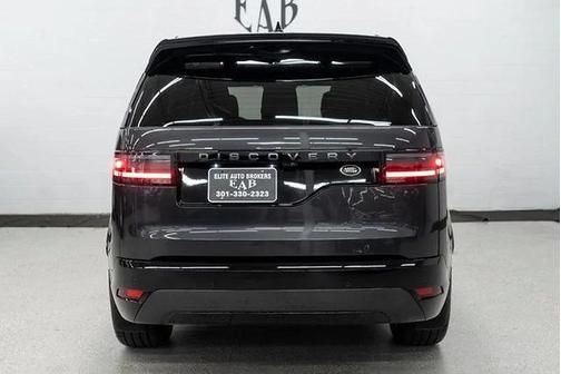 2023 Land Rover Discovery P300 S R-Dynamic
