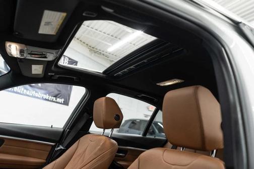 2017 BMW 330e iPerformance