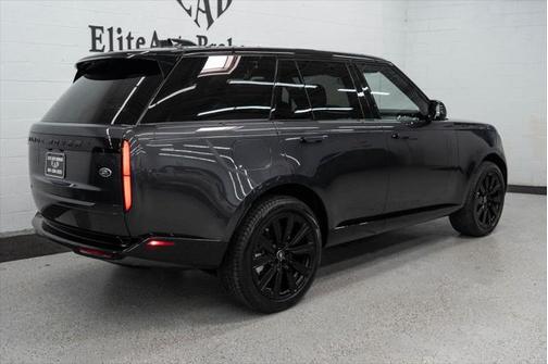 2023 Land Rover Range Rover P530 SE