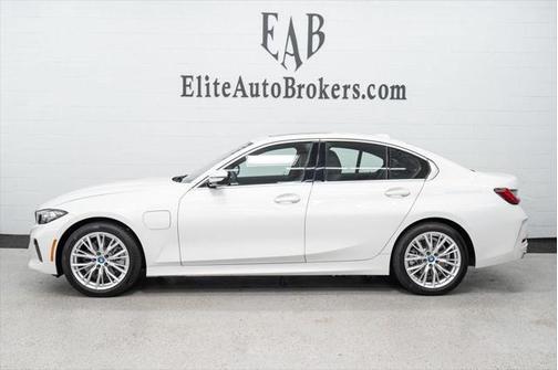 2024 BMW 330e Base