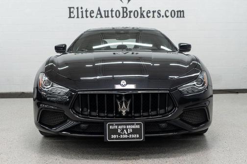 2022 Maserati Ghibli Modena Q4