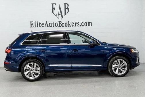 2023 Audi Q7 55 Premium