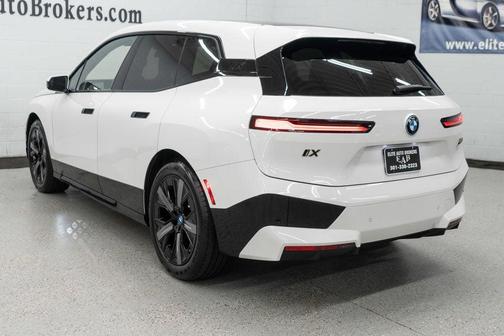 2023 BMW iX M60