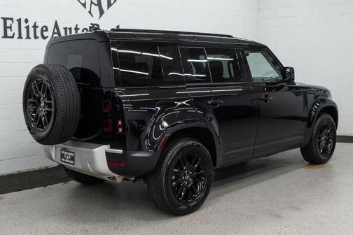 2025 Land Rover Defender 110 P300