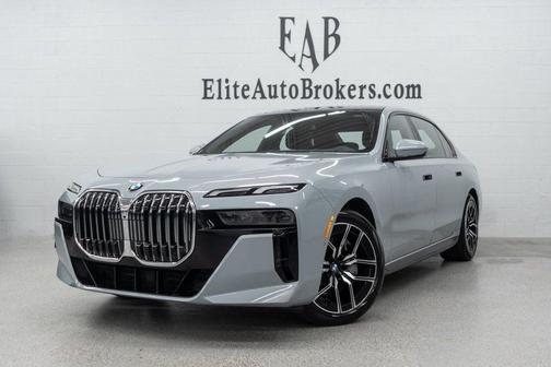 Brooklyn Grey Metallic 2026 BMW 740 xDrive