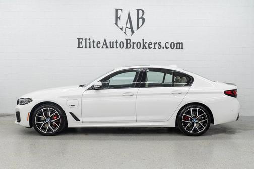 Alpine White 2023 BMW 530e Base