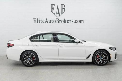 Alpine White 2023 BMW 530e Base