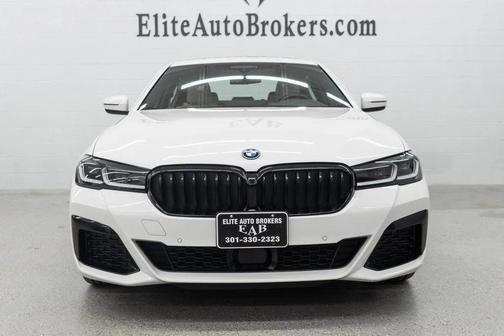 Alpine White 2023 BMW 530e Base