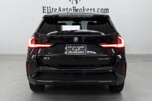 Black Sapphire Metallic 2026 BMW X1 xDrive28i