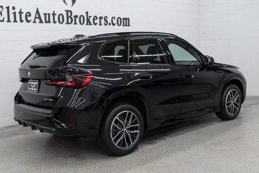 Black Sapphire Metallic 2026 BMW X1 xDrive28i