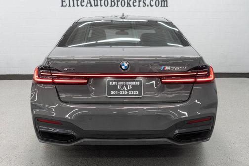 2022 BMW 750 i xDrive