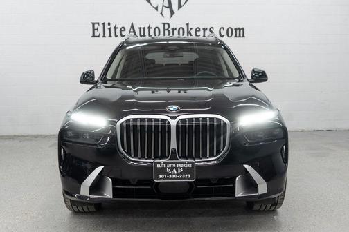 2025 BMW X7 xDrive40i