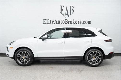 2023 Porsche Cayenne Platinum Edition