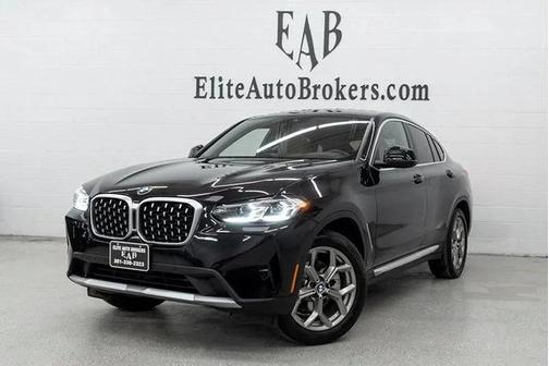 2025 BMW X4 xDrive30i