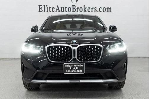 2025 BMW X4 xDrive30i